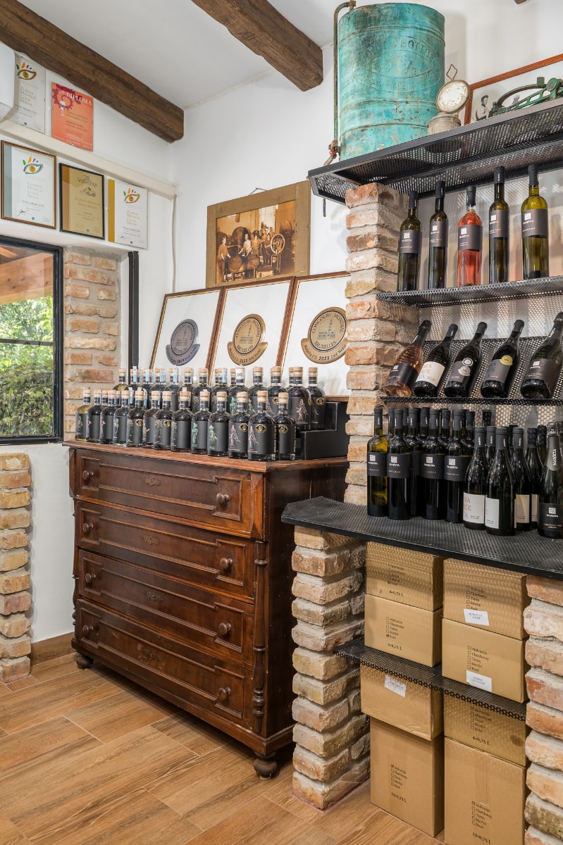 Vinarija Marčeta kušaona Vinarija Marčeta kušaona