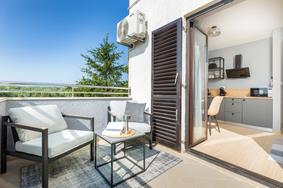Luxury Apartment with Private Jacuzzi (kapacitet 2 osobe) Luxury Apartment with Private Jacuzzi (kapacitet 2 osobe)
